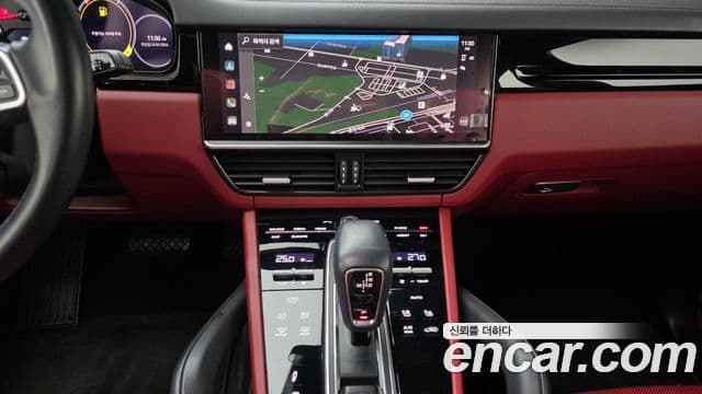 Porsche Cayenne (PO536) 3.0 купе, 2022 16