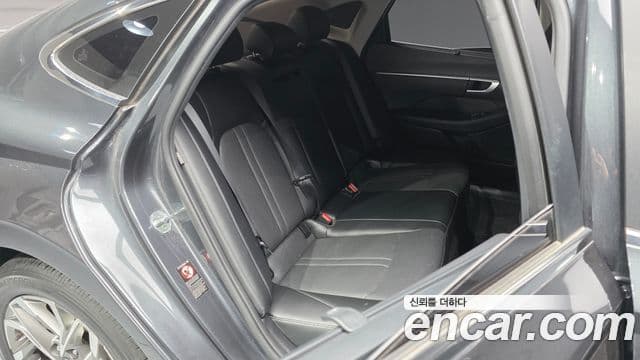 Hyundai Sonata (DN8) Premium Family, 2021 12