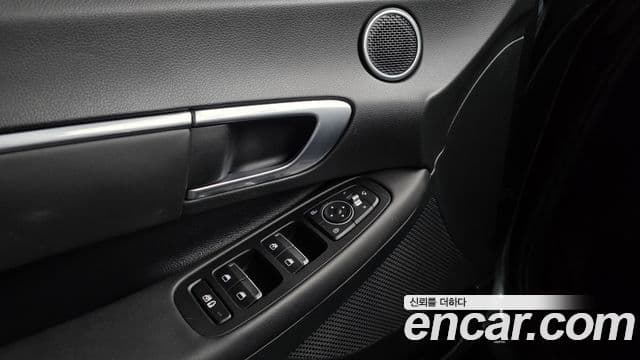 Hyundai Sonata (DN8) Premium Family, 2021 16