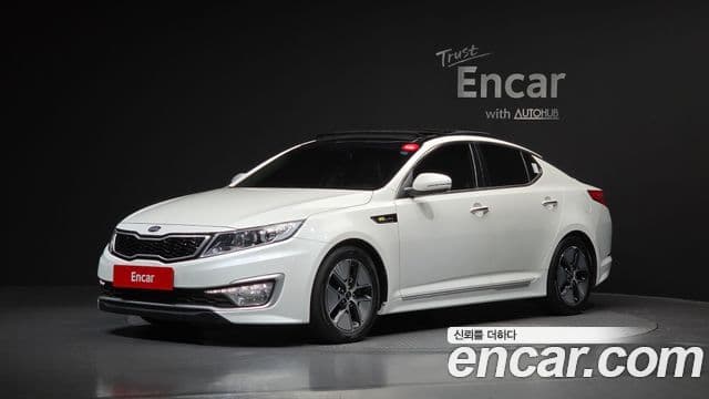 Kia K5 гибрид Noblesse, 2014 1