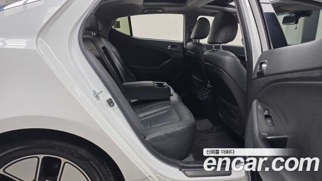 Kia K5 гибрид Noblesse, 2014 12