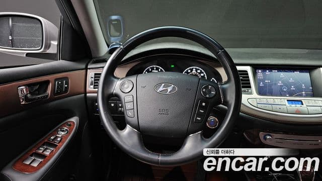 Hyundai Genesis 3.8 экспортная версия, 2011 13