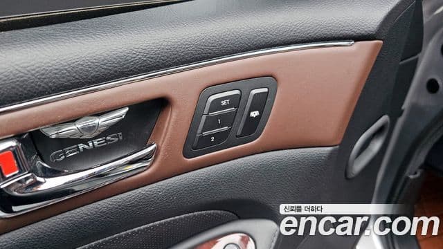 Hyundai Genesis 3.8 экспортная версия, 2011 18