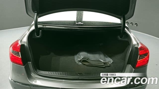 Hyundai Genesis 3.8 экспортная версия, 2011 20