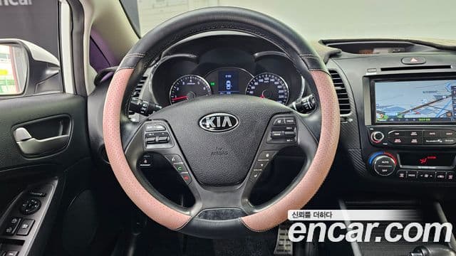 Kia K3 Trendy, 2015 13