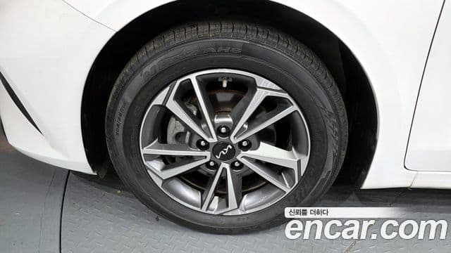 Kia The / новый New K3 2세대 Prestige, 2022 все фото