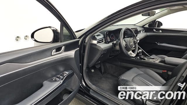 Kia K5 3세대 Standard, 2022 10
