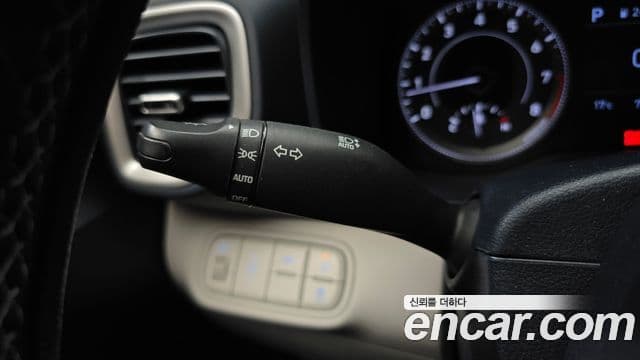 Hyundai Venue Modern, 2021 19