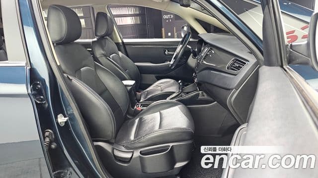 Kia The / новый New Carens Prestige, 2017 12