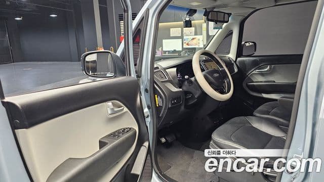 Kia Ray Luxury, 2016 11