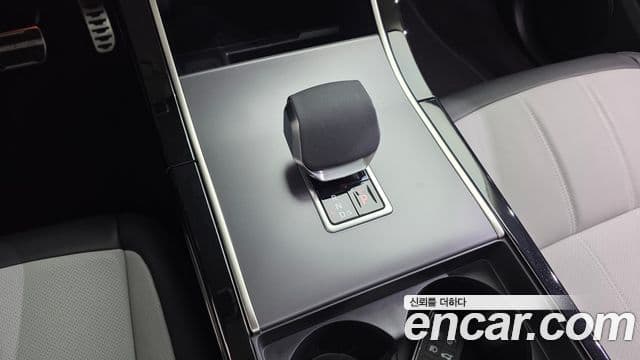 Land Rover Range Rover Evoque 2세대 P250 Dynamic SE, 2025 18