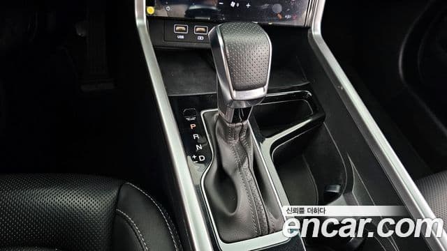 KG모빌리티(SsangYong) Torres T5, 2023 9