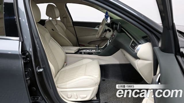 Genesis The / новый New G70, 2021 11