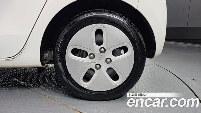 Kia The / новый New Ray Standard, 2022 все фото