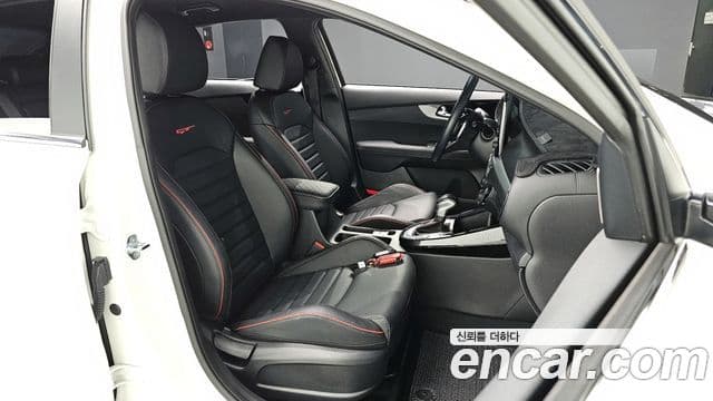 Kia The / новый New K3 2세대 Signature, 2024 10