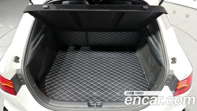 Kia The / новый New K3 2세대 Signature, 2024 21