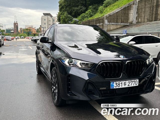 BMW X6 (G06) xDrive40i M Sport, 2025 1