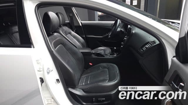 Kia K5 Noblesse, 2012 11