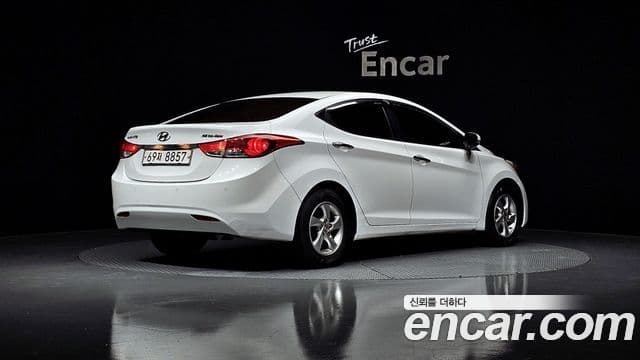 Hyundai Avante MD Luxury, 2011 2