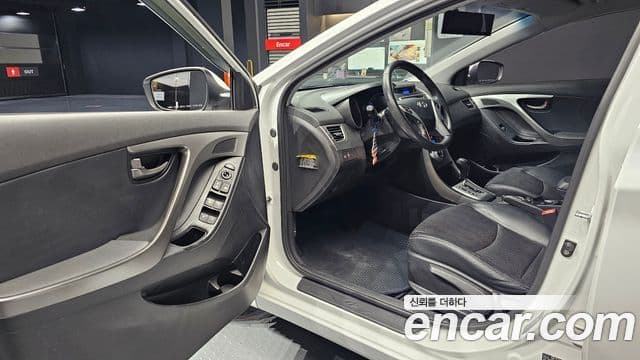 Hyundai Avante MD Luxury, 2011 11