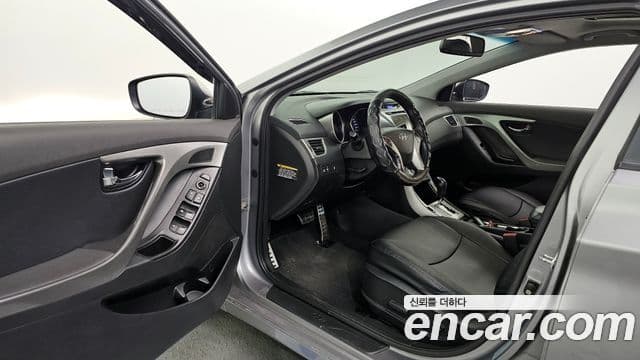 Hyundai Avante MD M16 GDI top, 2011 10