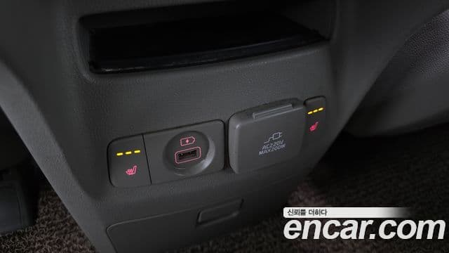 Kia All New Carnival Noblesse, 2015 18