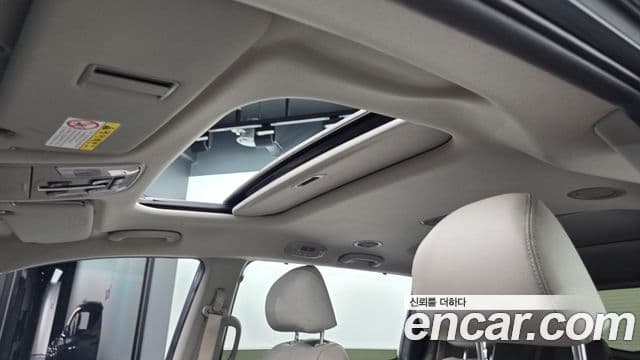 Kia All New Carnival Noblesse, 2015 19