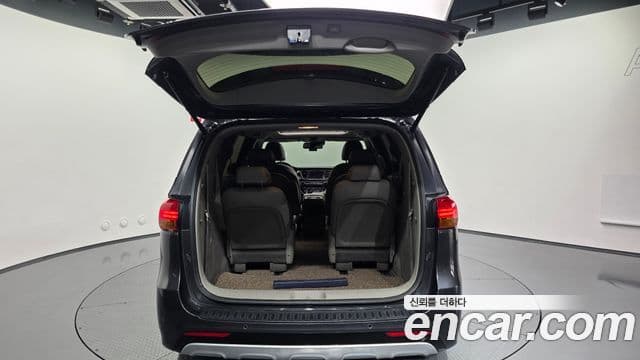 Kia All New Carnival Noblesse, 2015 20