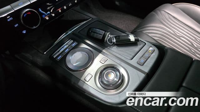 Genesis G80 (RG3) бензин 3.5 турбо AWD, 2021 9