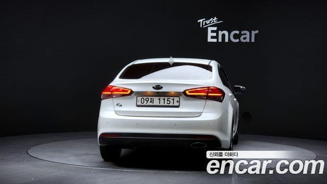 Kia The / новый New K3 Style, 2017 4