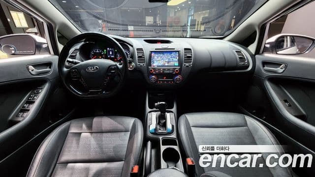 Kia The / новый New K3 Style, 2017 7