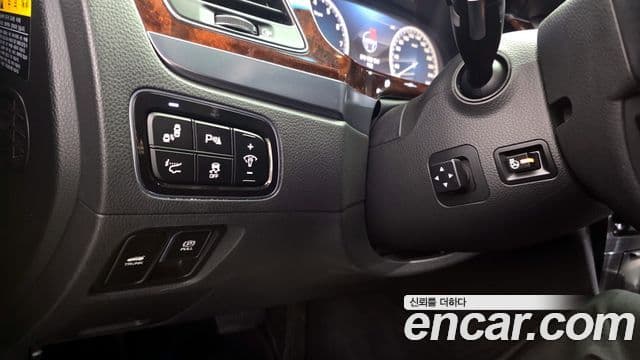 Hyundai Equus(новый кузов / новое поколение) Prestige, 2013 16