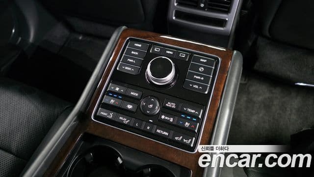 Hyundai Equus(новый кузов / новое поколение) Prestige, 2013 18