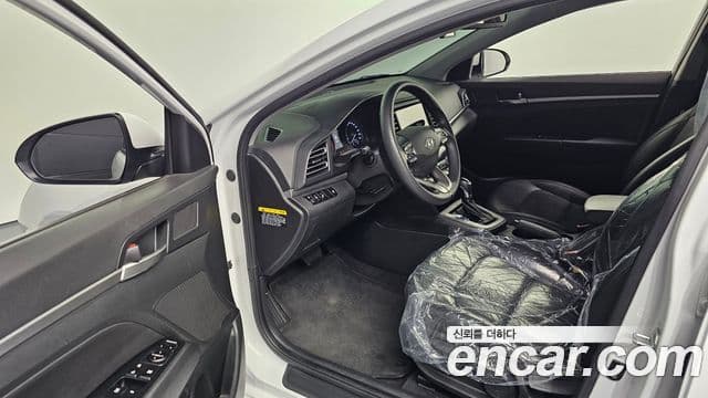 Hyundai The / новый New Avante AD Style, 2019 10