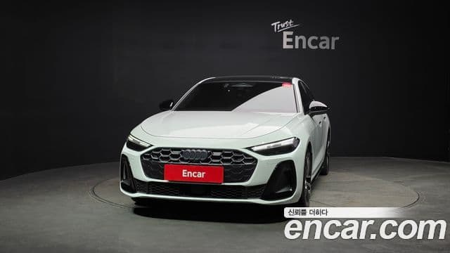 Audi A5 (B10) 45 TFSI Quattro S Line, 2025 3