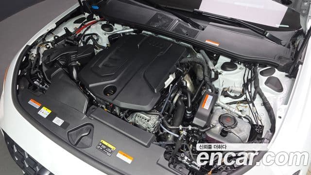 Audi A5 (B10) 45 TFSI Quattro S Line, 2025 6