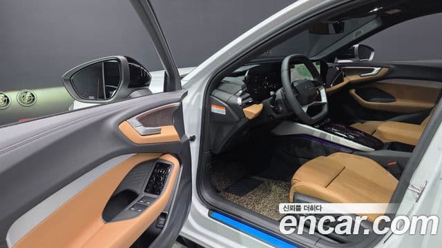 Audi A5 (B10) 45 TFSI Quattro S Line, 2025 10