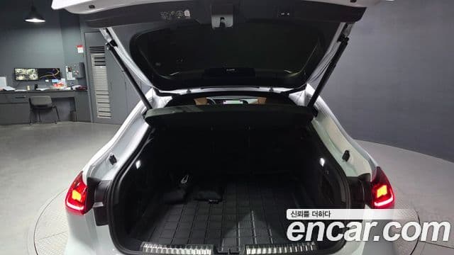 Audi A5 (B10) 45 TFSI Quattro S Line, 2025 20