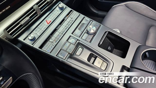 Hyundai NEXO Premium, 2018 9