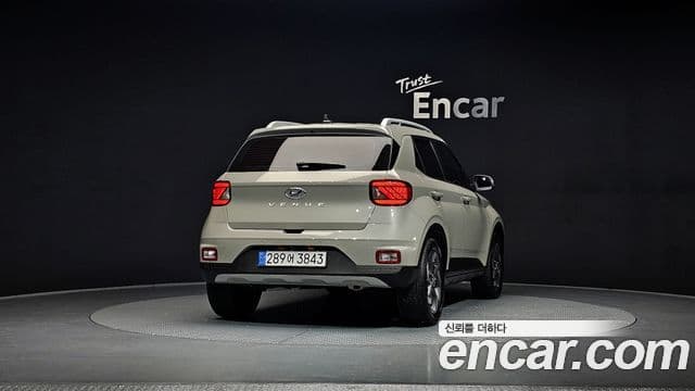 Hyundai Venue Modern, 2021 4