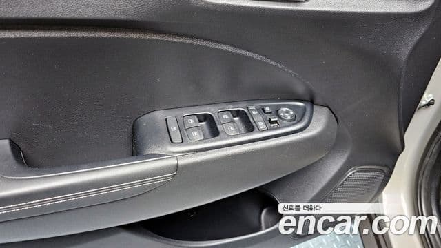 Hyundai Venue Modern, 2021 17