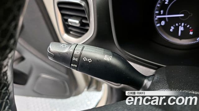 Hyundai Venue Modern, 2021 19