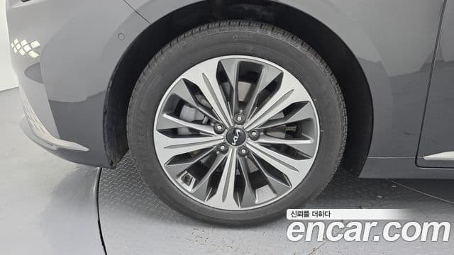 Kia K8 Signature, 2022 все фото