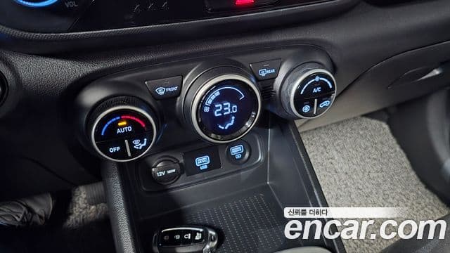 Hyundai Venue Modern, 2020 18