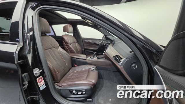 BMW 5시리즈 (G30) 530i xDrive M Sport Plus, 2017 10