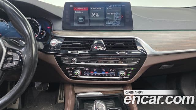 BMW 5시리즈 (G30) 530i xDrive M Sport Plus, 2017 15