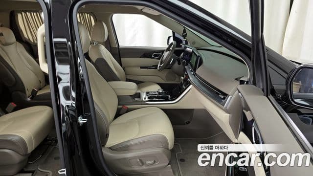 Kia Carnival 4세대 Signature, 2023 11