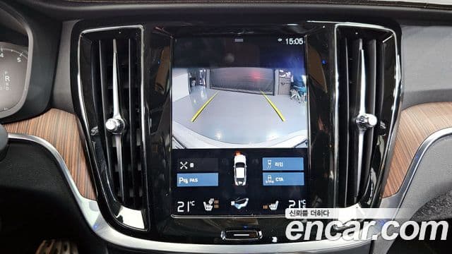 Volvo S60 3세대 T5 Momentum, 2020 16