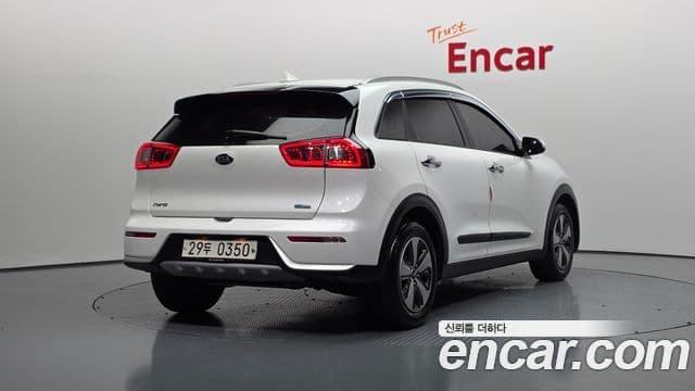 Kia Niro Prestige, 2017 2