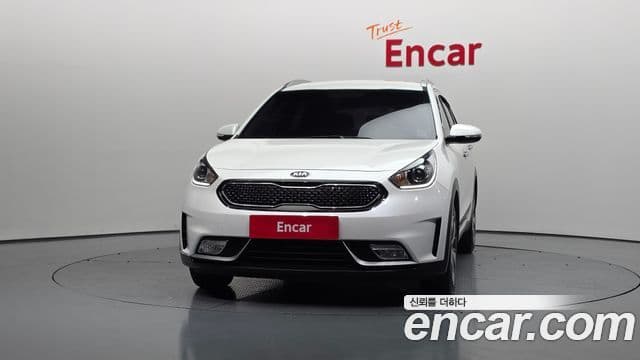 Kia Niro Prestige, 2017 3